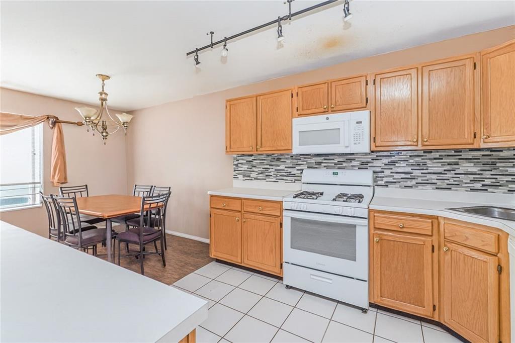 34 Jamie Lane Arden Heights Staten Island NY 10312