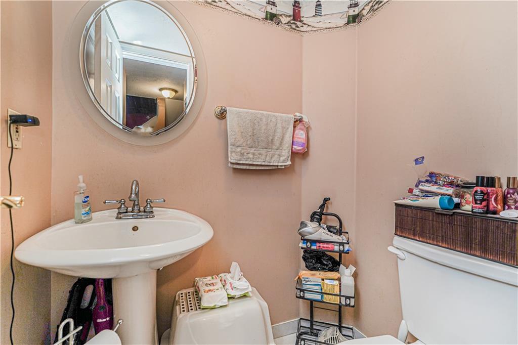 34 Jamie Lane Arden Heights Staten Island NY 10312