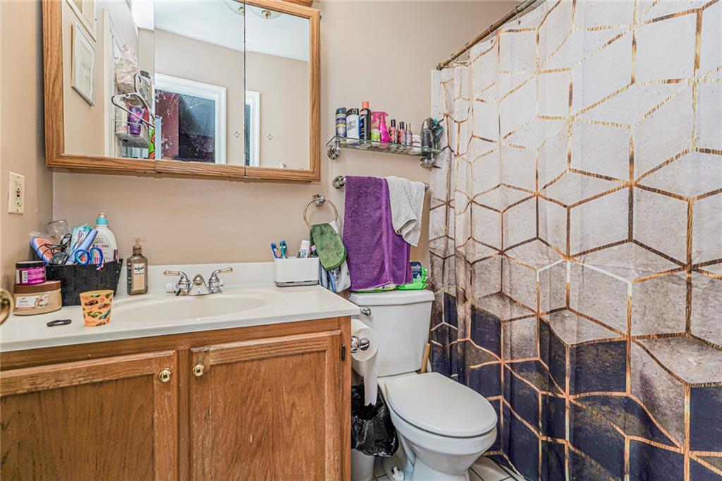 34 Jamie Lane Arden Heights Staten Island NY 10312