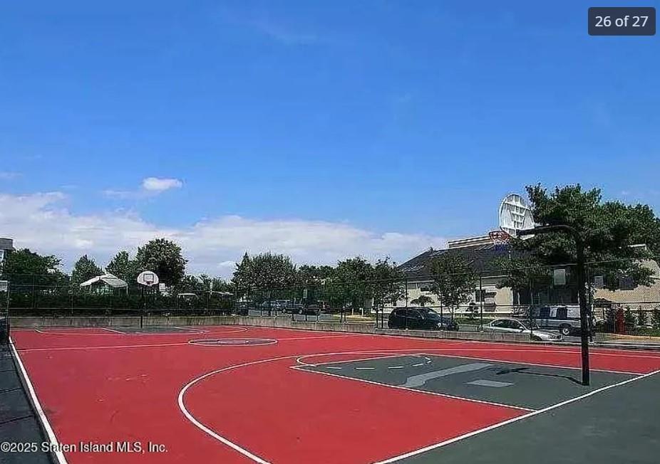 34 Jamie Lane Arden Heights Staten Island NY 10312
