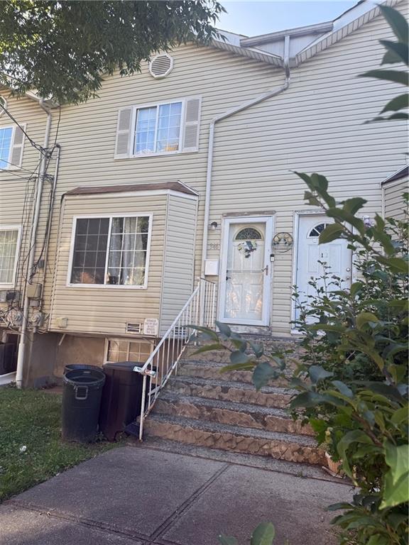 346 TARGEE Street Stapleton Staten Island NY 10304