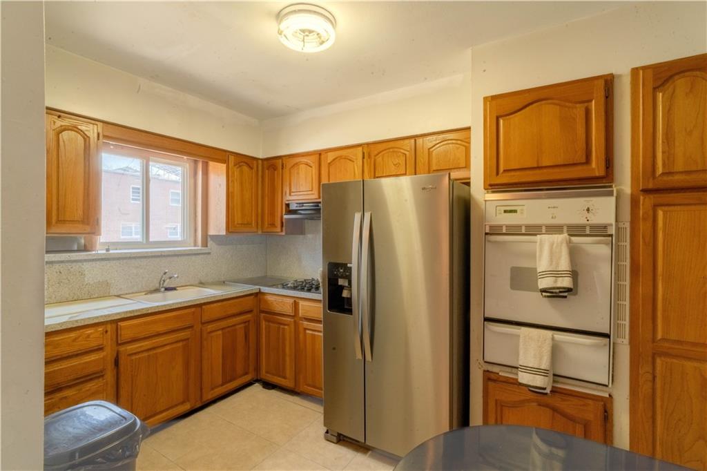 565 East 81st Street Canarsie Brooklyn NY 11236