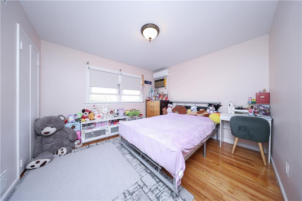 158 Mann Avenue Westerleigh Staten Island NY 10314