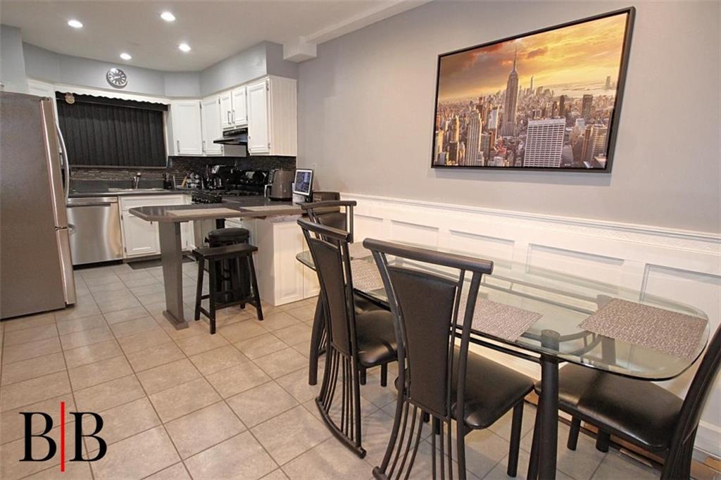 364 Rolling Hill Green Arden Heights Staten Island NY 10312