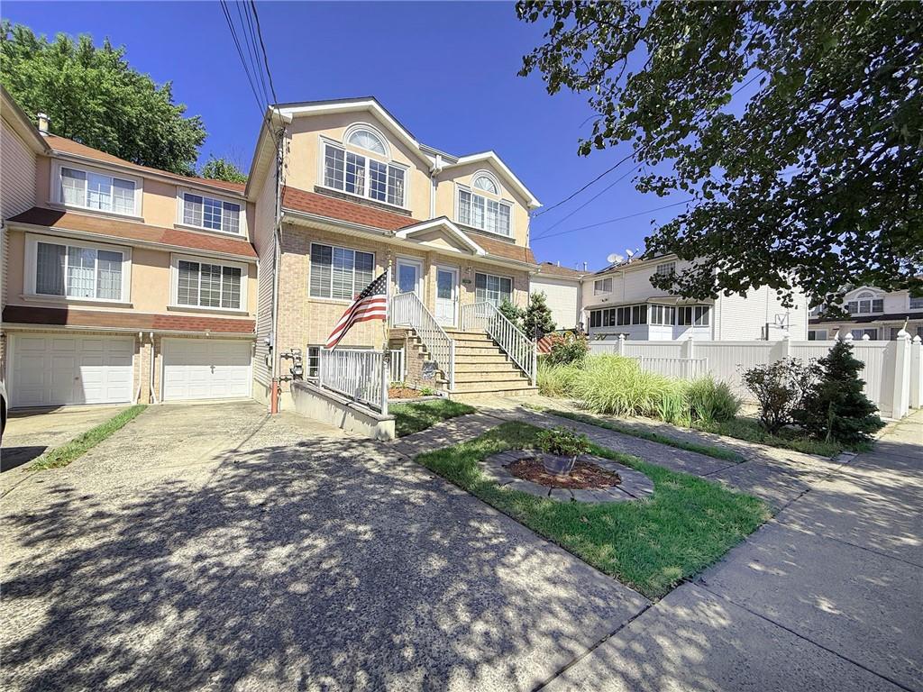 1317 Rockland Avenue New Springville Staten Island NY 10314