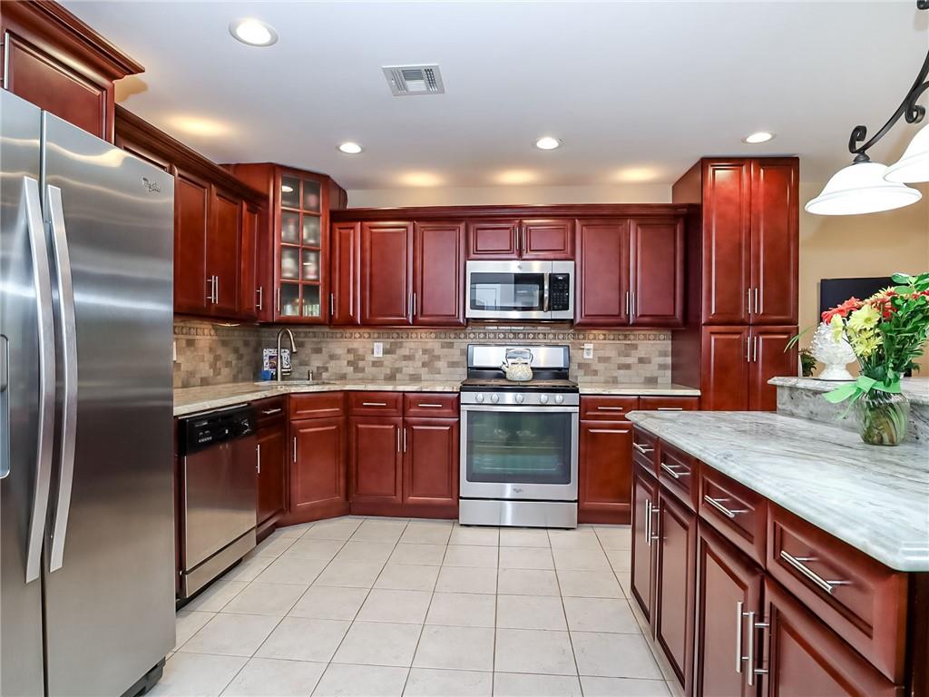 1317 Rockland Avenue New Springville Staten Island NY 10314