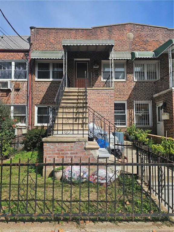 583 East 86th Street Canarsie Brooklyn NY 11236