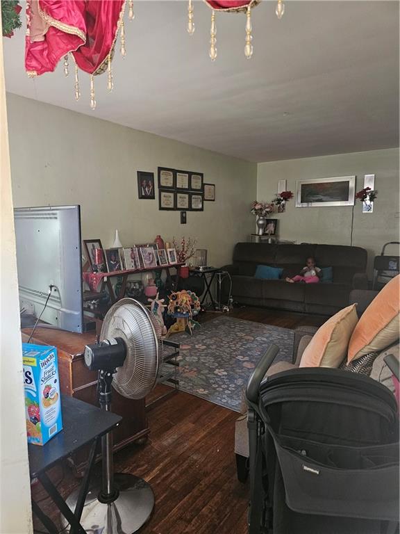 583 East 86th Street Canarsie Brooklyn NY 11236