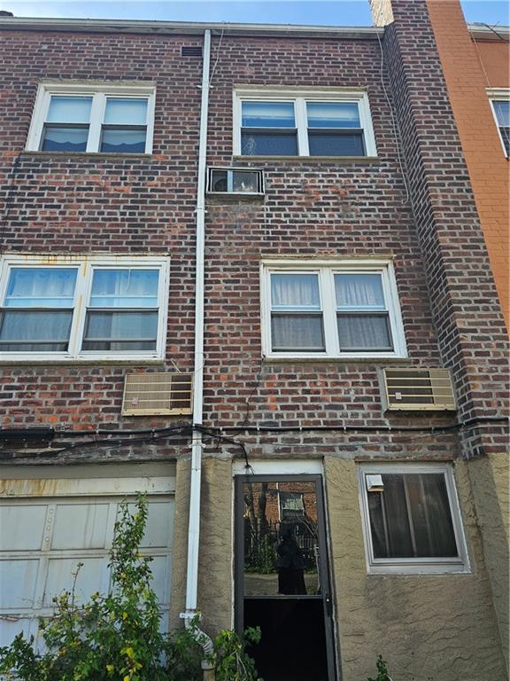 583 East 86th Street Canarsie Brooklyn NY 11236