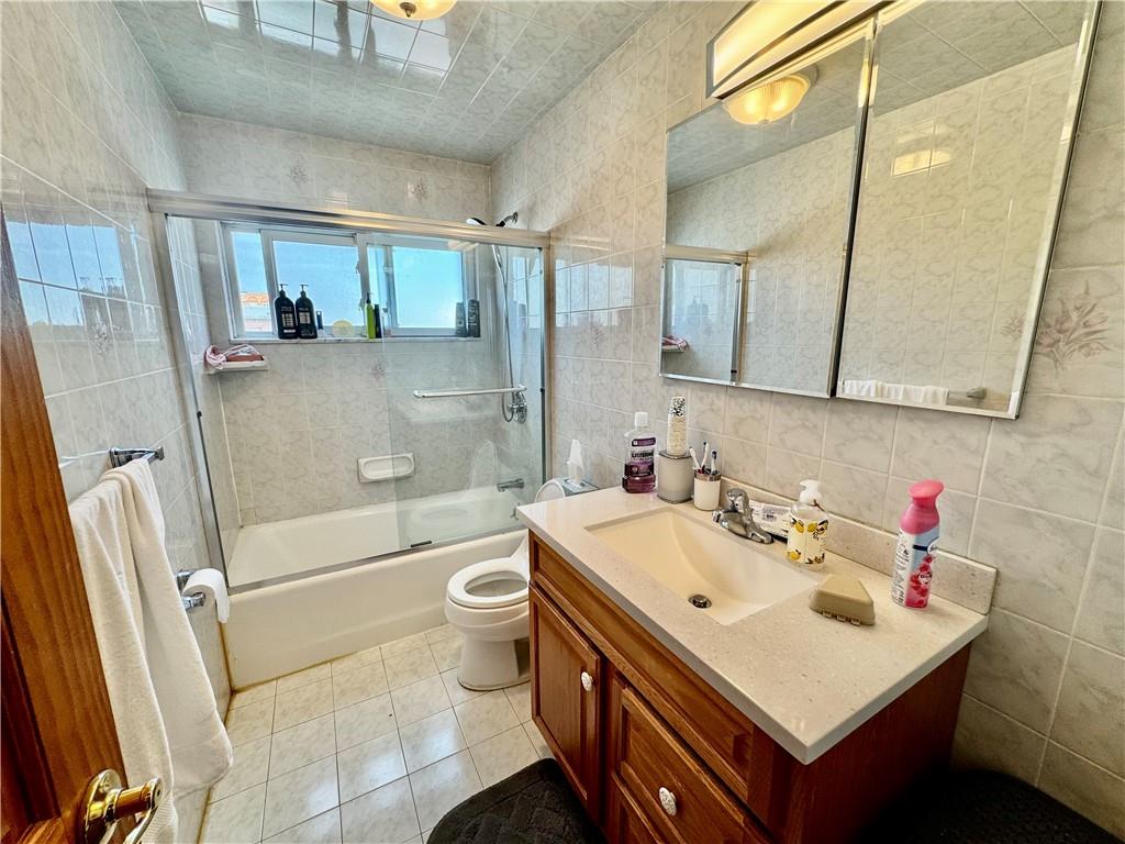 1525 85th Street Dyker Heights Brooklyn NY 11228
