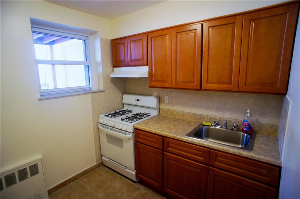 1525 85th Street Dyker Heights Brooklyn NY 11228
