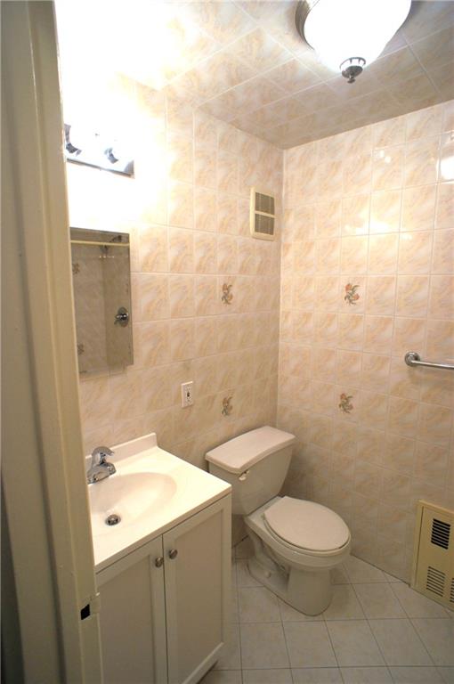 1525 85th Street Dyker Heights Brooklyn NY 11228