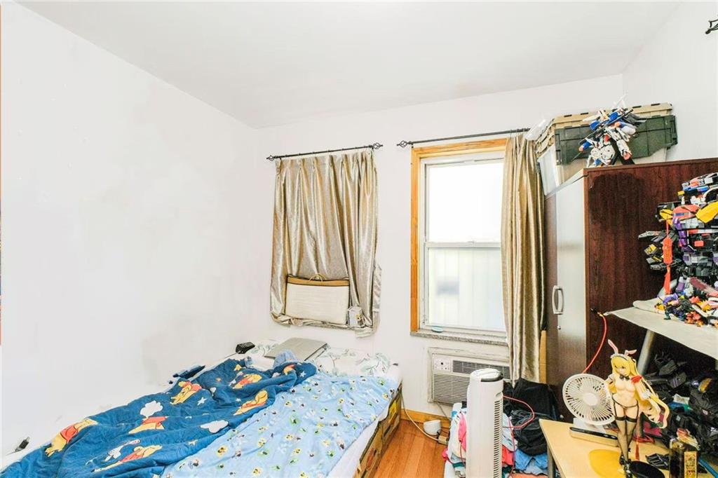 7118 17th Avenue Bensonhurst Brooklyn NY 11204