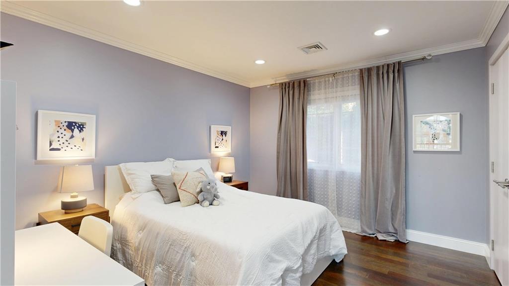 55 Nicole Loop Emerson Hill Staten Island NY 10301