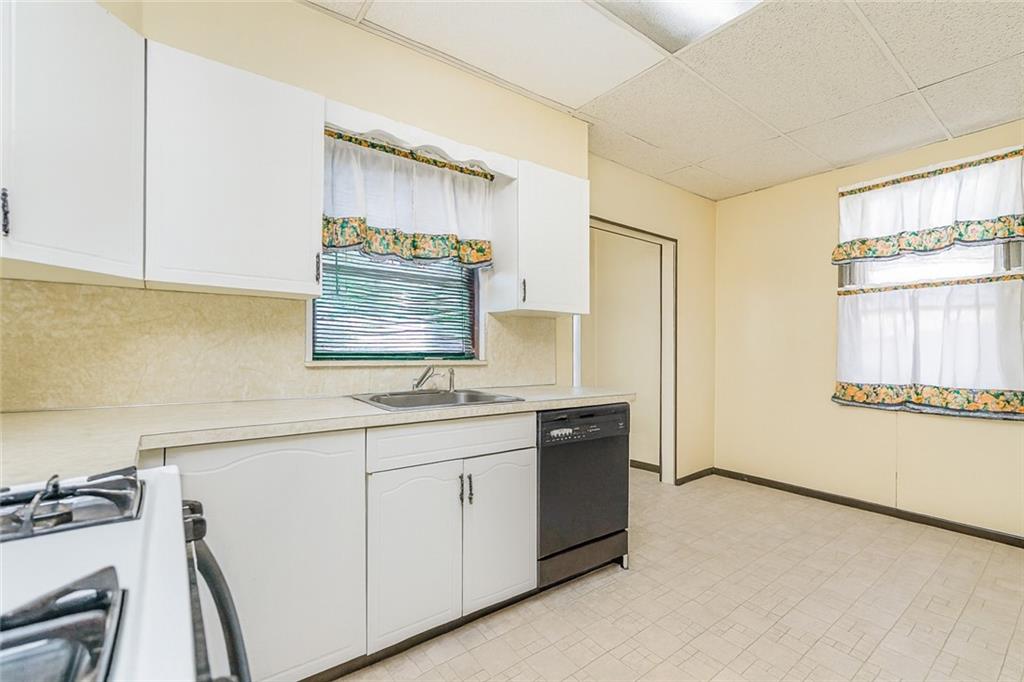 78 Burnside Avenue Westerleigh Staten Island NY 10302