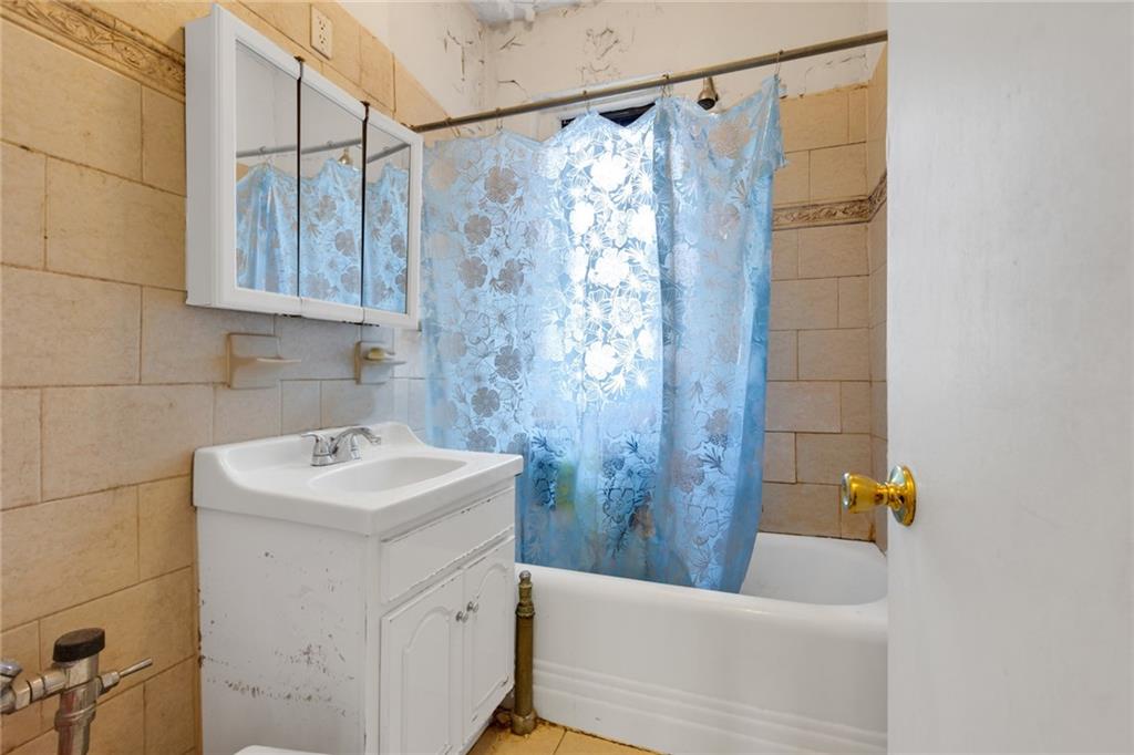 3111 Brighton 1st Place Brighton Beach Brooklyn NY 11235