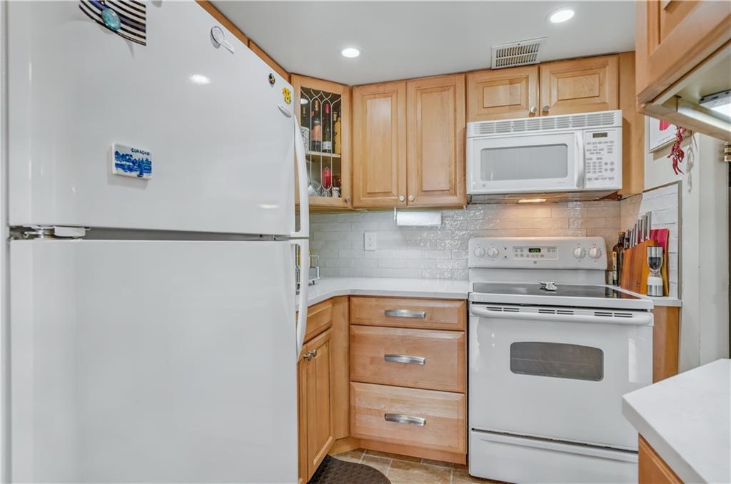 9977 Shore Road Bay Ridge Brooklyn NY 11209