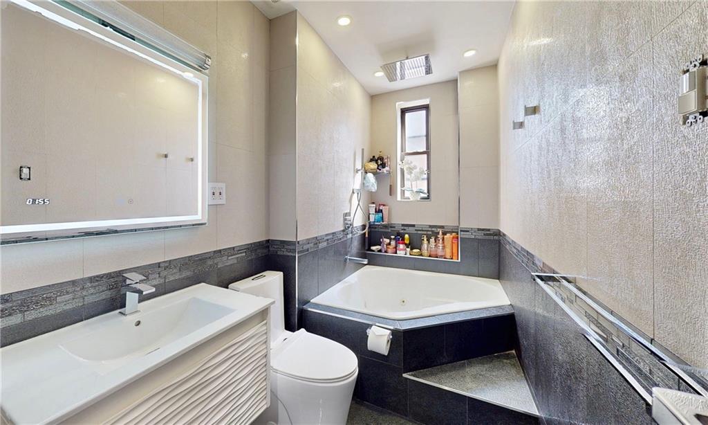 10 AVE P Avenue Bensonhurst Brooklyn NY 11204