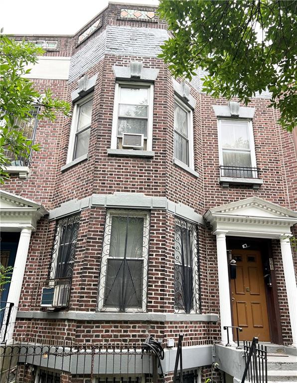 968 St. Johns Place Crown Heights Brooklyn NY 11213