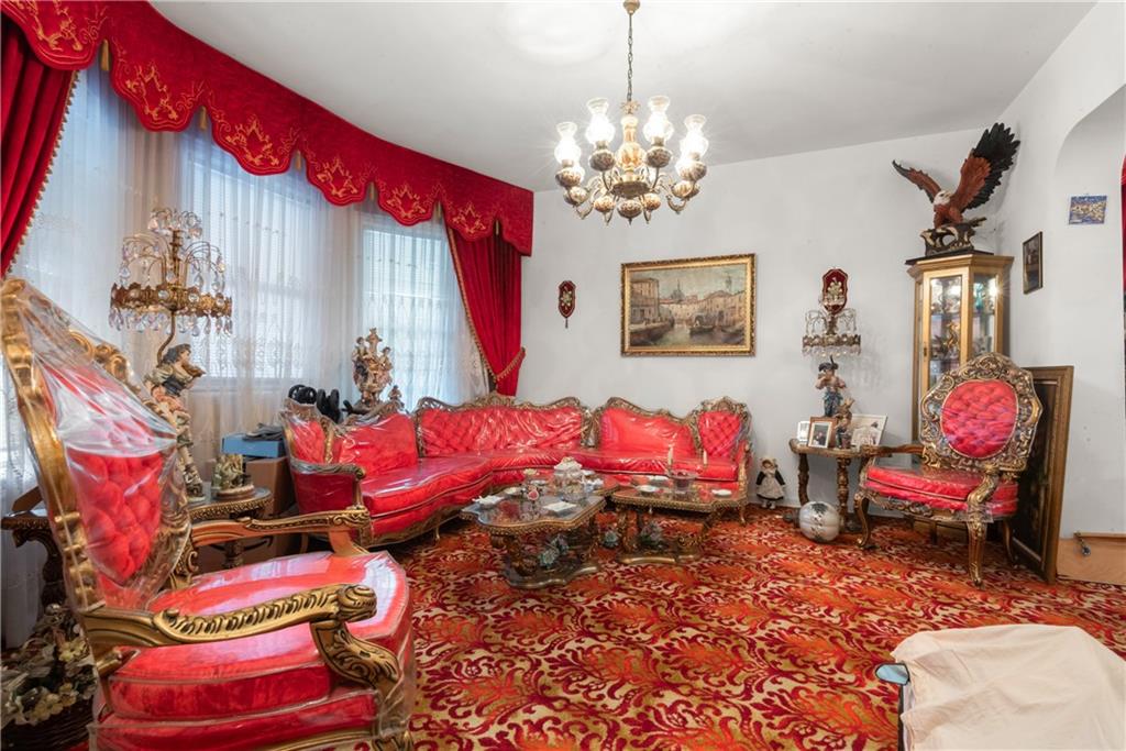 8309 20th Avenue Bensonhurst Brooklyn NY 11214