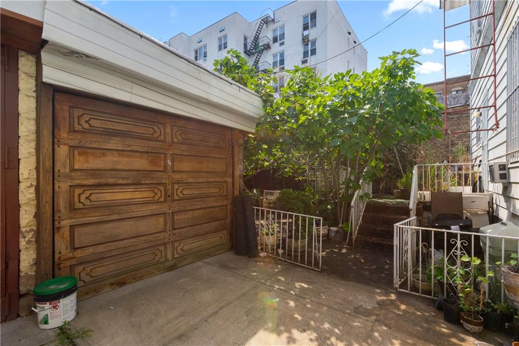 8309 20th Avenue Bensonhurst Brooklyn NY 11214