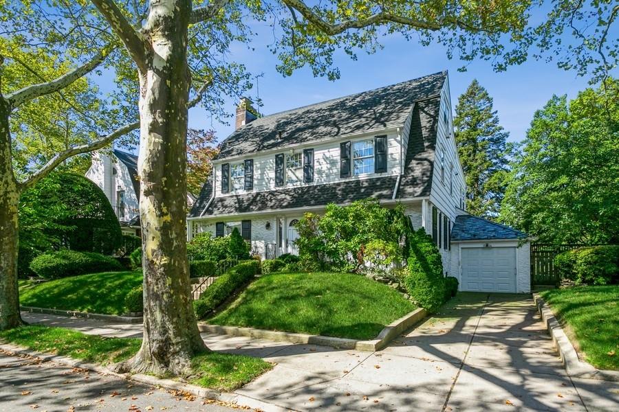 8038 Harbor View Terrace Bay Ridge Brooklyn NY 11209