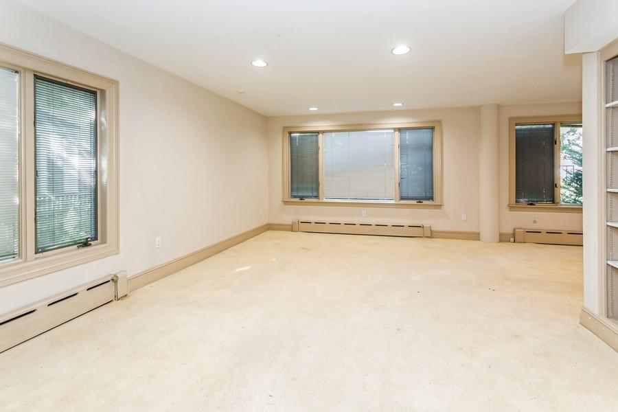 8038 Harbor View Terrace Bay Ridge Brooklyn NY 11209