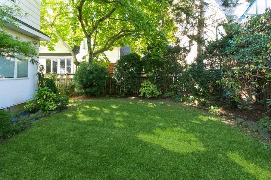 8038 Harbor View Terrace Bay Ridge Brooklyn NY 11209