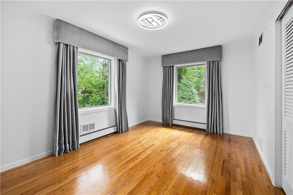14 Merrick Avenue Todt Hill Staten Island NY 10301