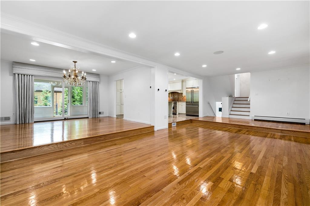 14 Merrick Avenue Todt Hill Staten Island NY 10301