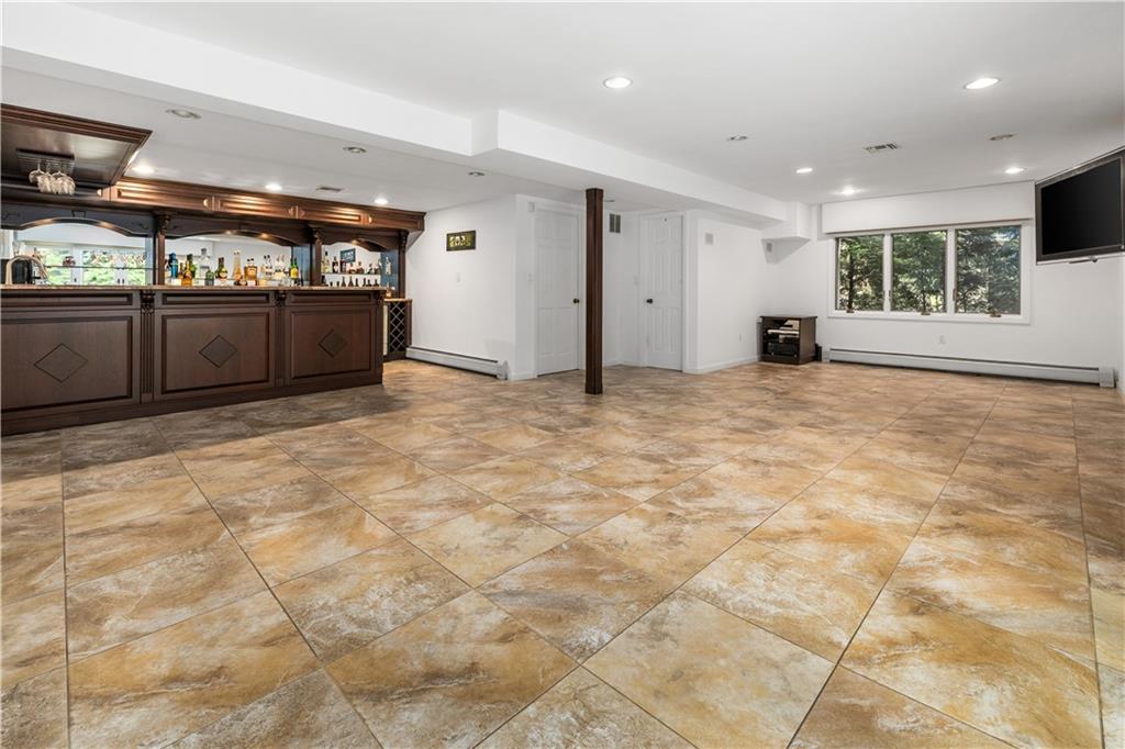 14 Merrick Avenue Todt Hill Staten Island NY 10301