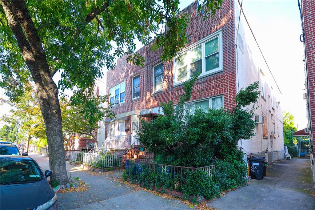 83 Van Sicklen Street Gravesend Brooklyn NY 11223