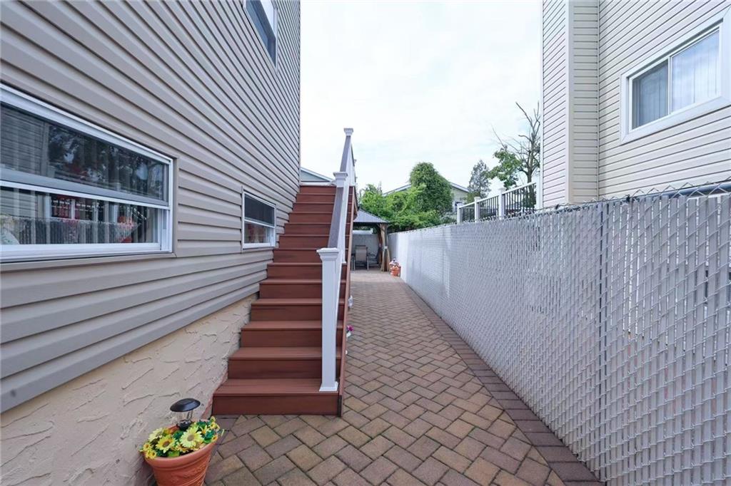 22 Hewitt Avenue Emerson Hill Staten Island NY 10301