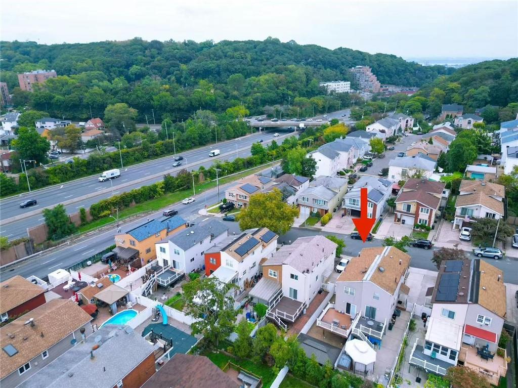 22 Hewitt Avenue Emerson Hill Staten Island NY 10301