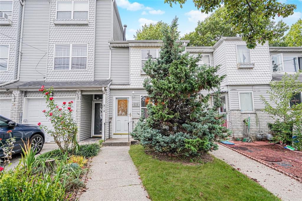 816 Bloomingdale Road Woodrow Staten Island NY 10309