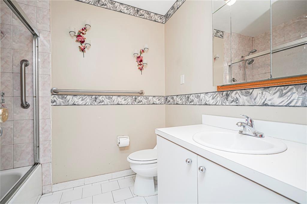816 Bloomingdale Road Woodrow Staten Island NY 10309