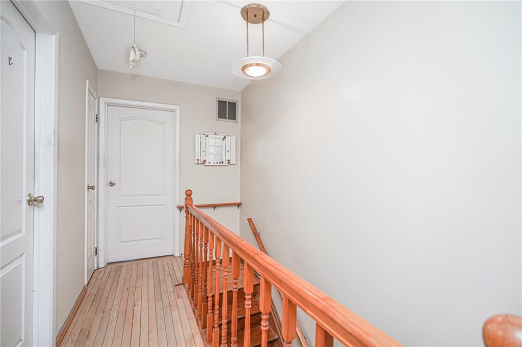 816 Bloomingdale Road Woodrow Staten Island NY 10309