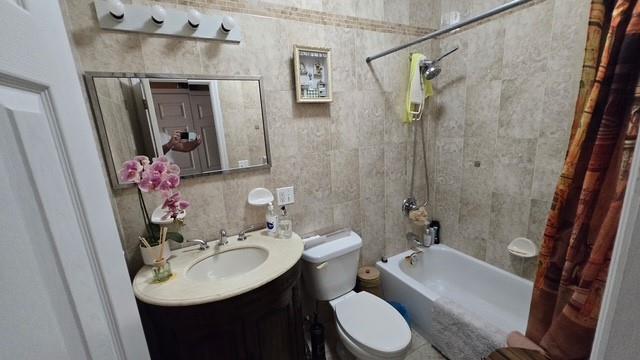 2615 Shore Parkway Gravesend Brooklyn NY 11223