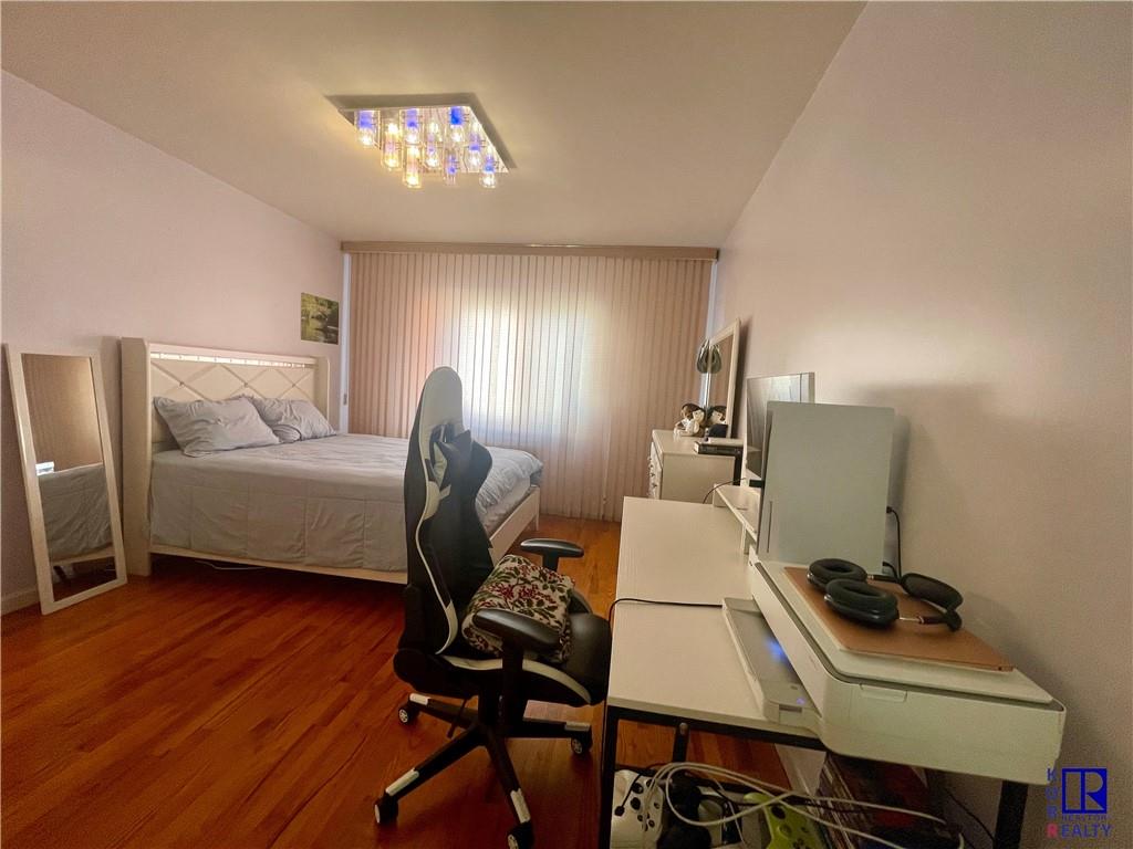 3105 Emmons Avenue Sheepshead Bay Brooklyn NY 11235