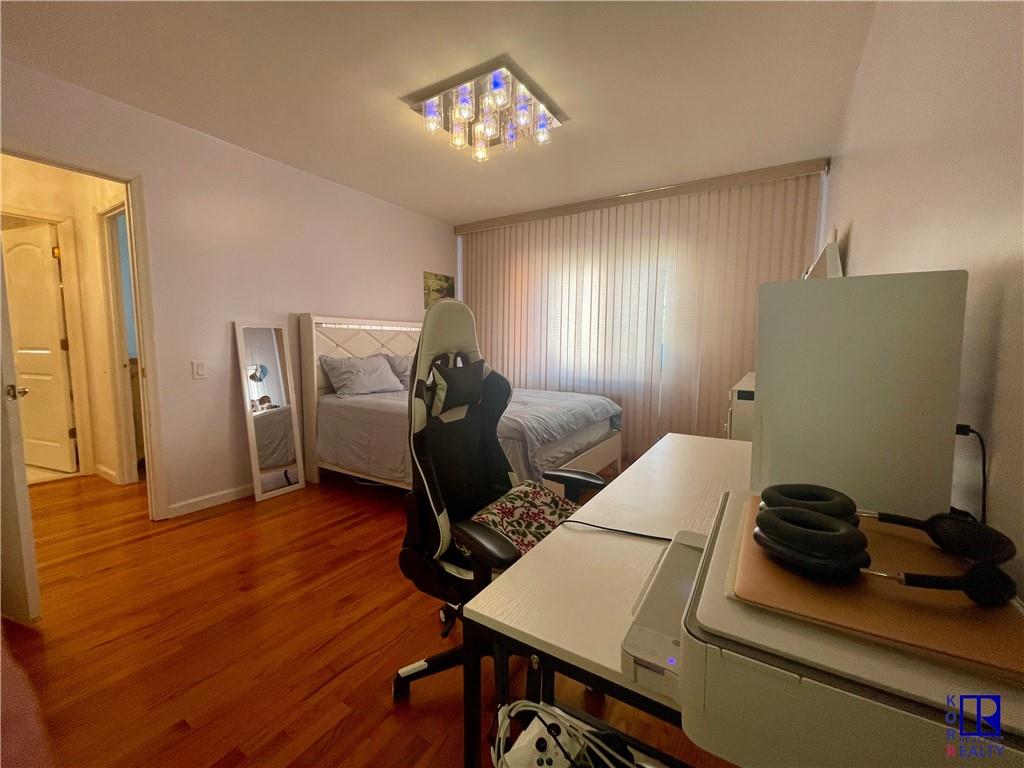 3105 Emmons Avenue Sheepshead Bay Brooklyn NY 11235