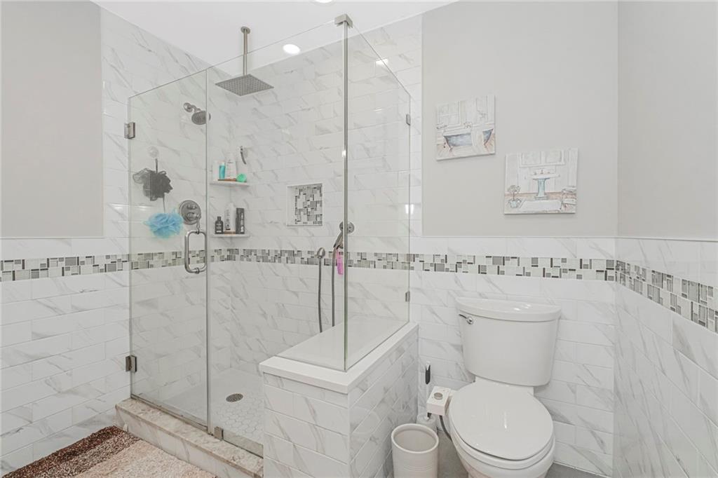 21 Flagship Circle Prince's Bay Staten Island NY 10309