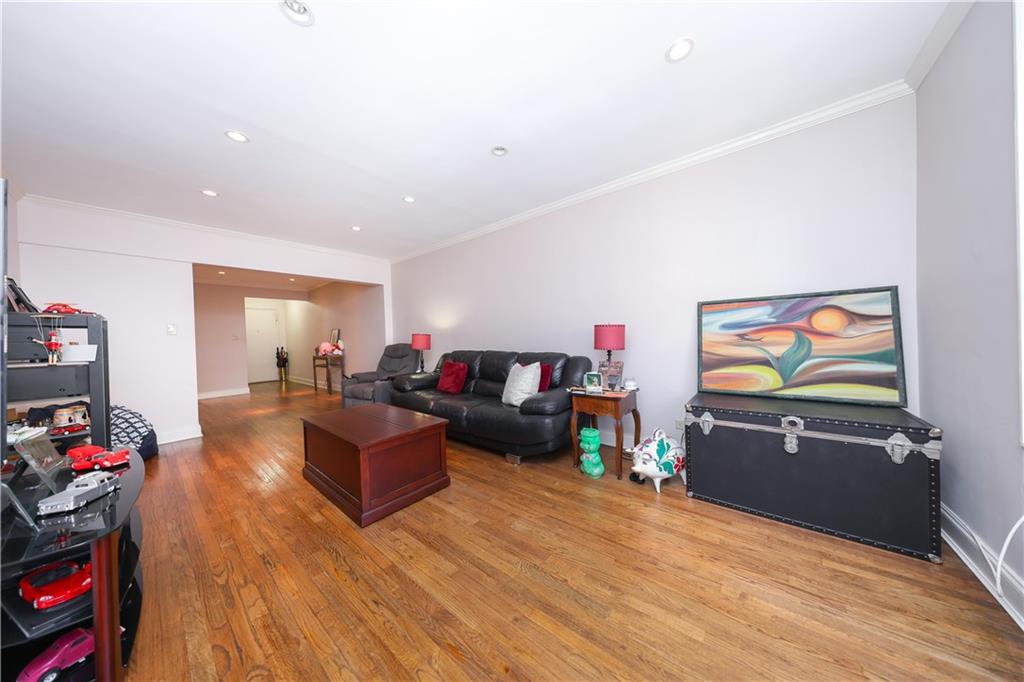 1250 Ocean Parkway Midwood Brooklyn NY 11230
