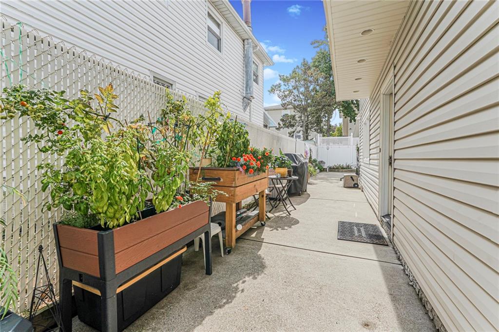 260 Thomas Street Richmond Town Staten Island NY 10306