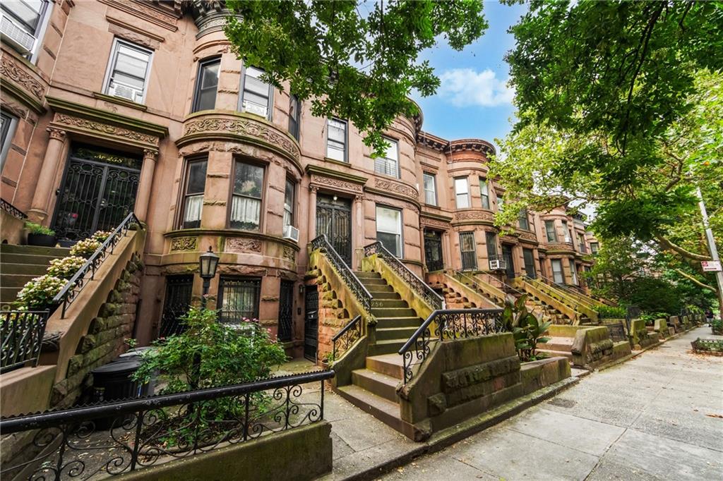 256 Ovington Avenue Bay Ridge Brooklyn NY 11209