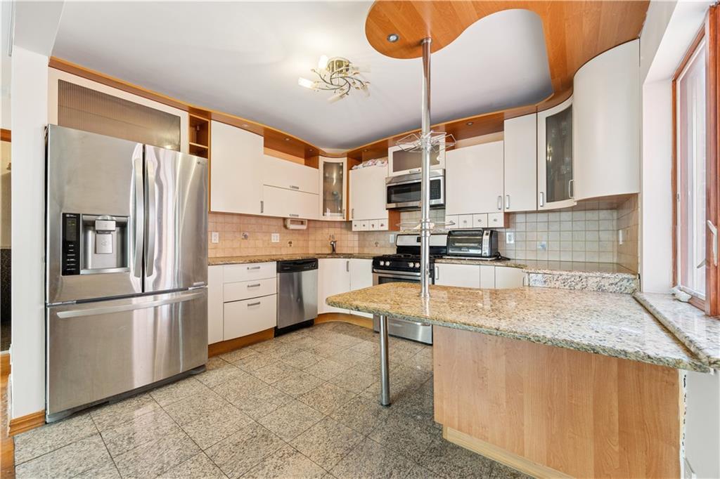 2964 Brighton 6th Street Brighton Beach Brooklyn NY 11235