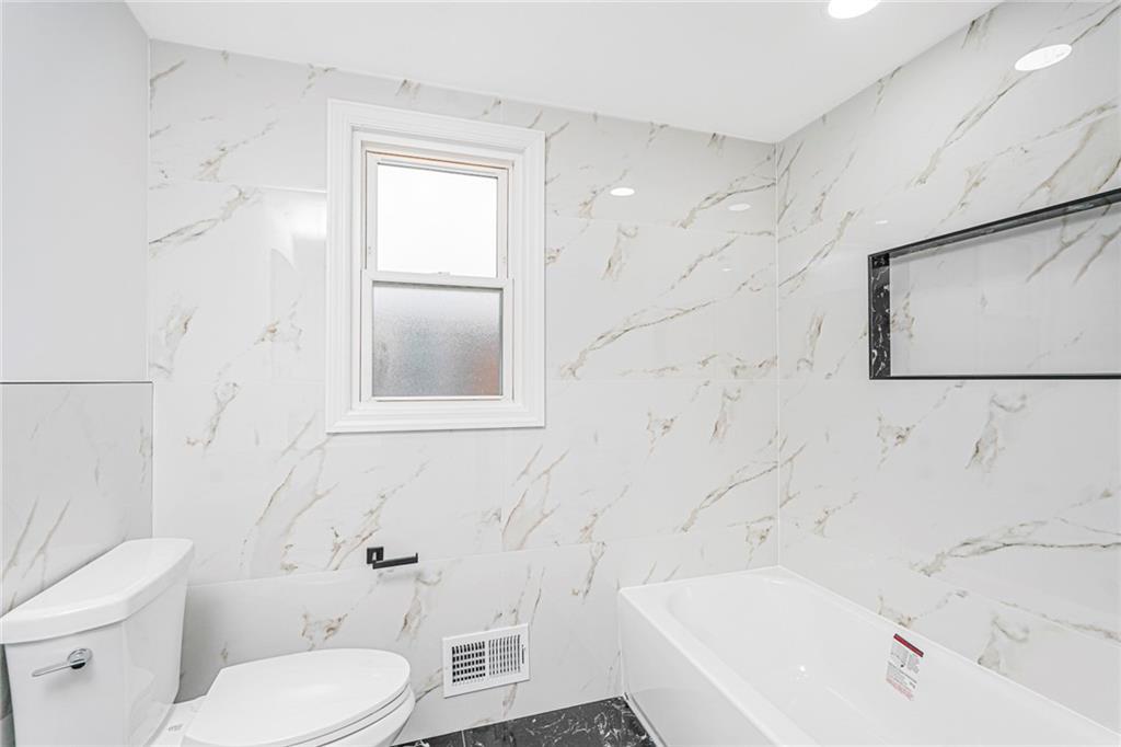 44 Thomas Street Richmond Town Richmondtown NY 10306