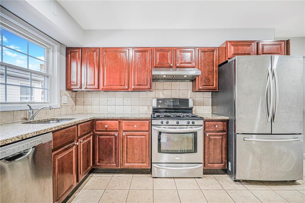 44 Thomas Street Richmond Town Richmondtown NY 10306