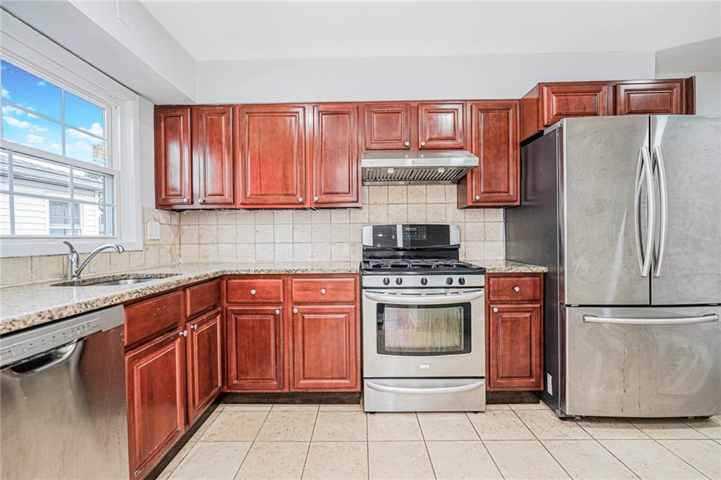 44 Thomas Street Richmond Town Richmondtown NY 10306