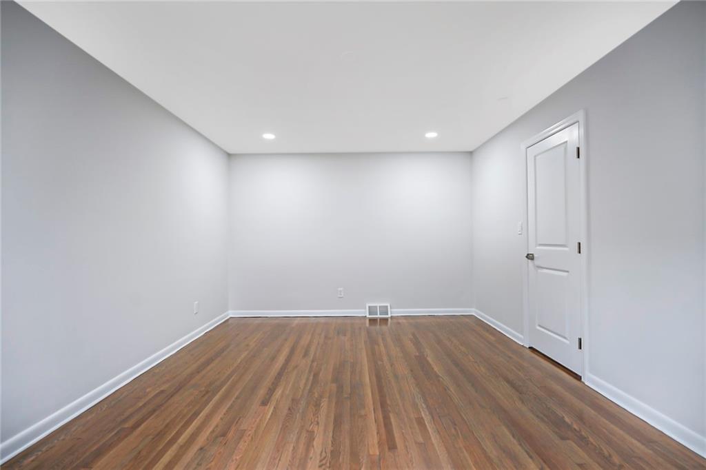 44 Thomas Street Richmond Town Richmondtown NY 10306