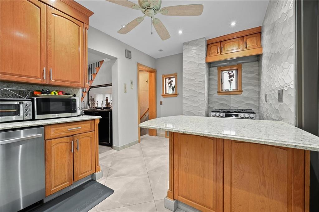 1836 72nd Street Bensonhurst Brooklyn NY 11204